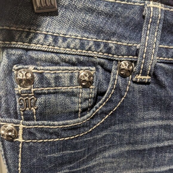 Miss Me | Embellished Pocket Skinny Jeans - Picture 4 of 13